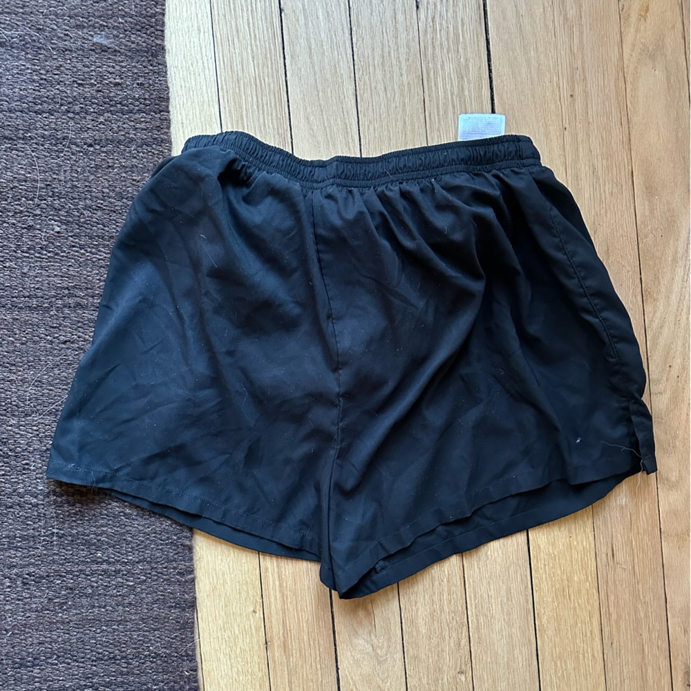 Girlfriend Collective Black Gazelle Shorts - Picture 7 of 8